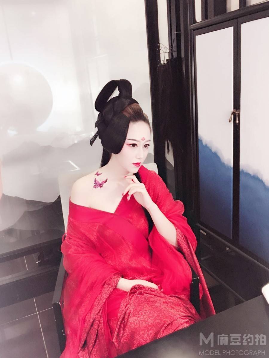 暗黑模特
