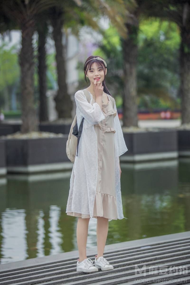 清新模特