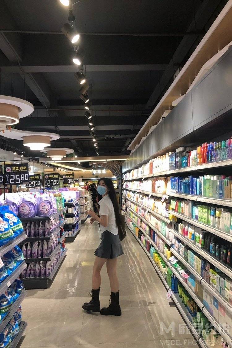 少女模特