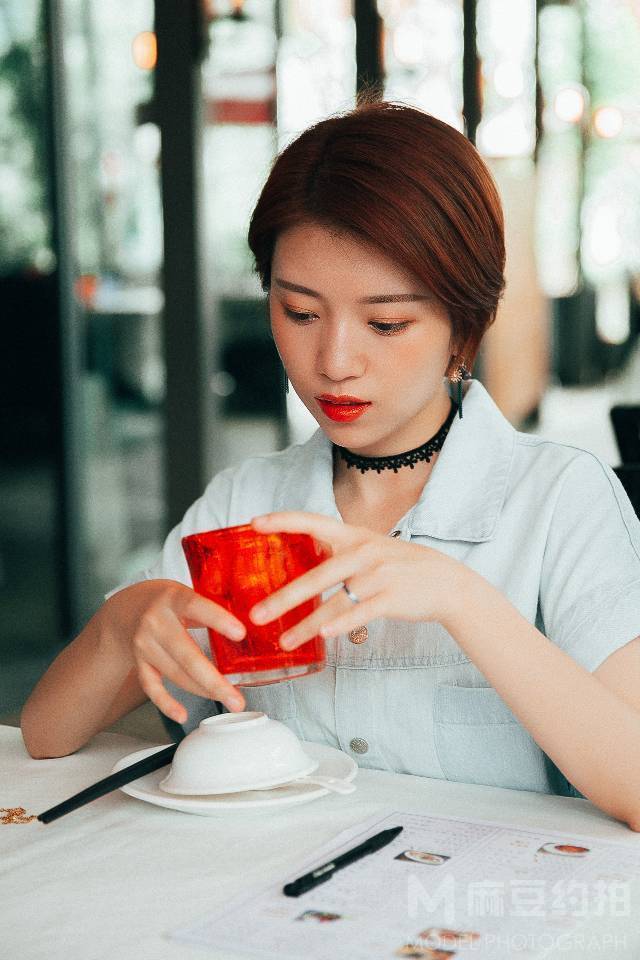 汉服模特