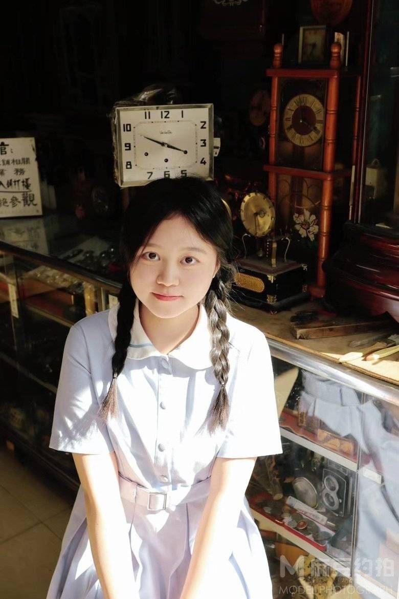妆容模特