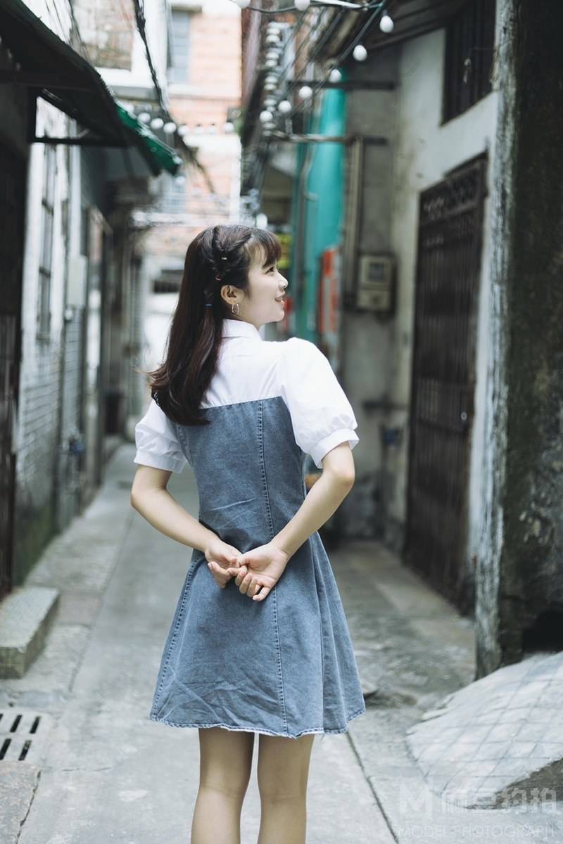 校园模特