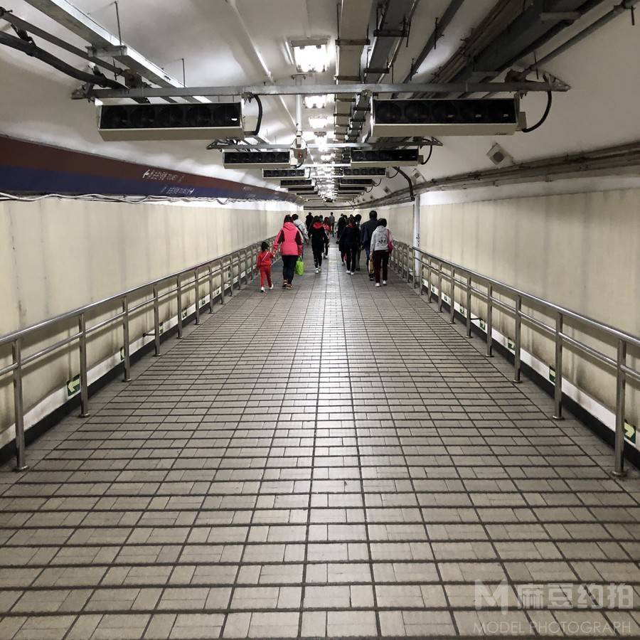 商务模特