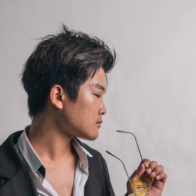 黑白模特