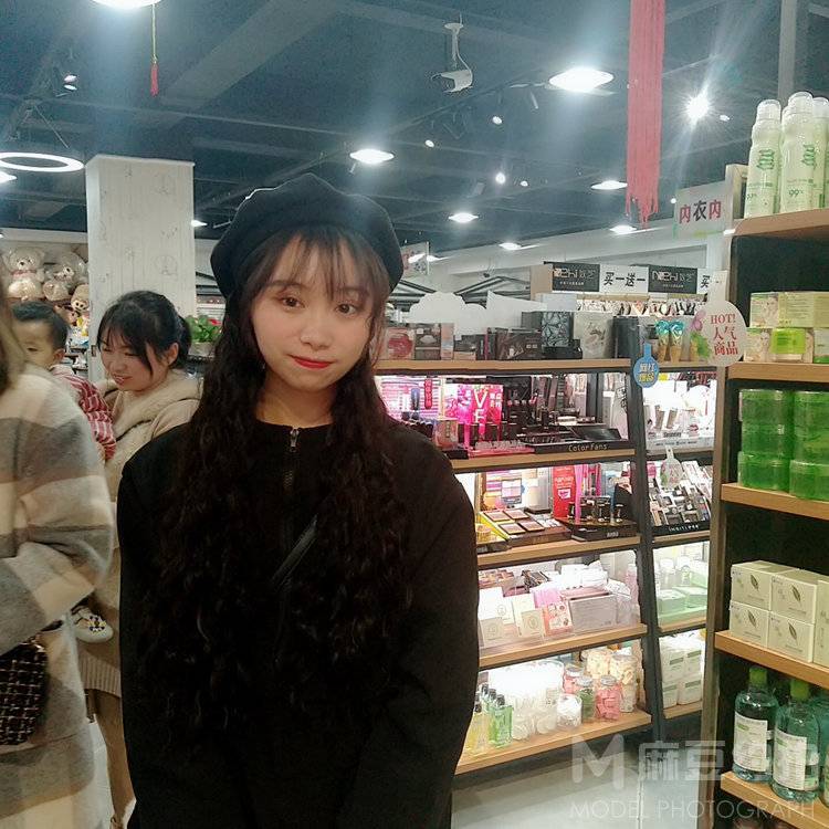清新模特