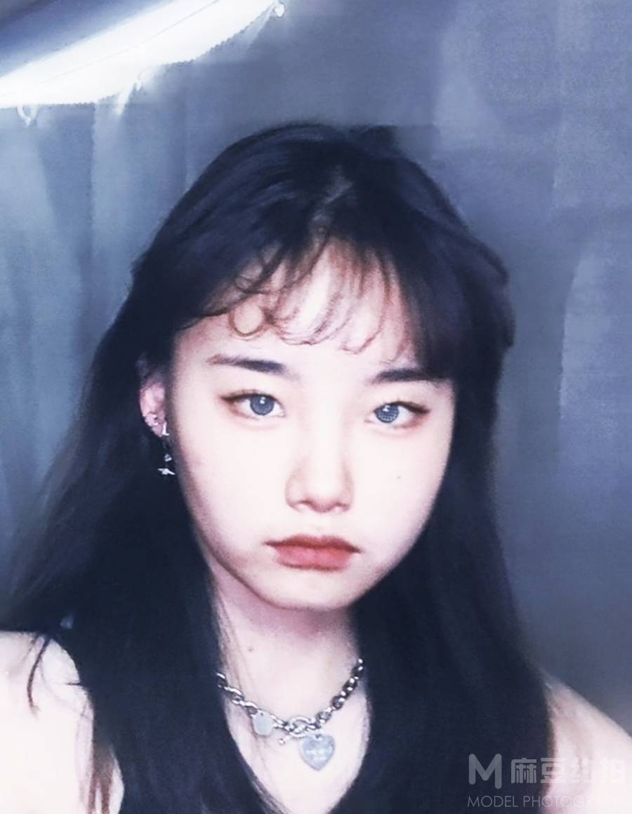胶片模特