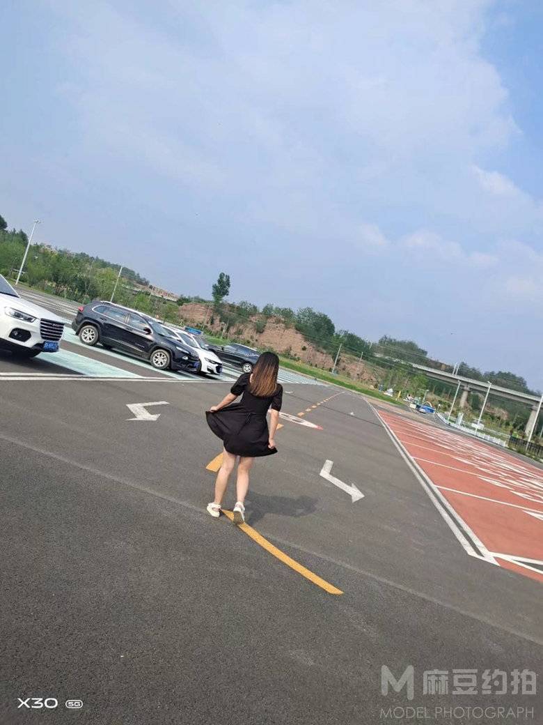 清新模特
