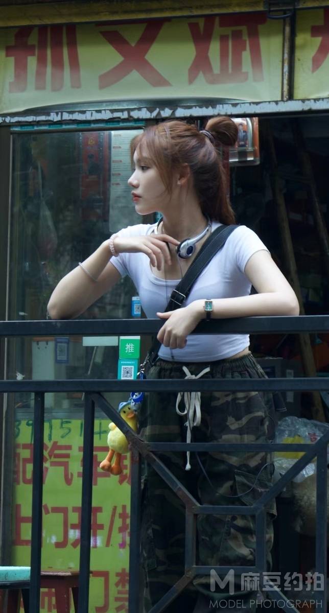 清新模特