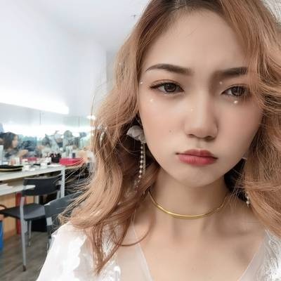 黑白模特