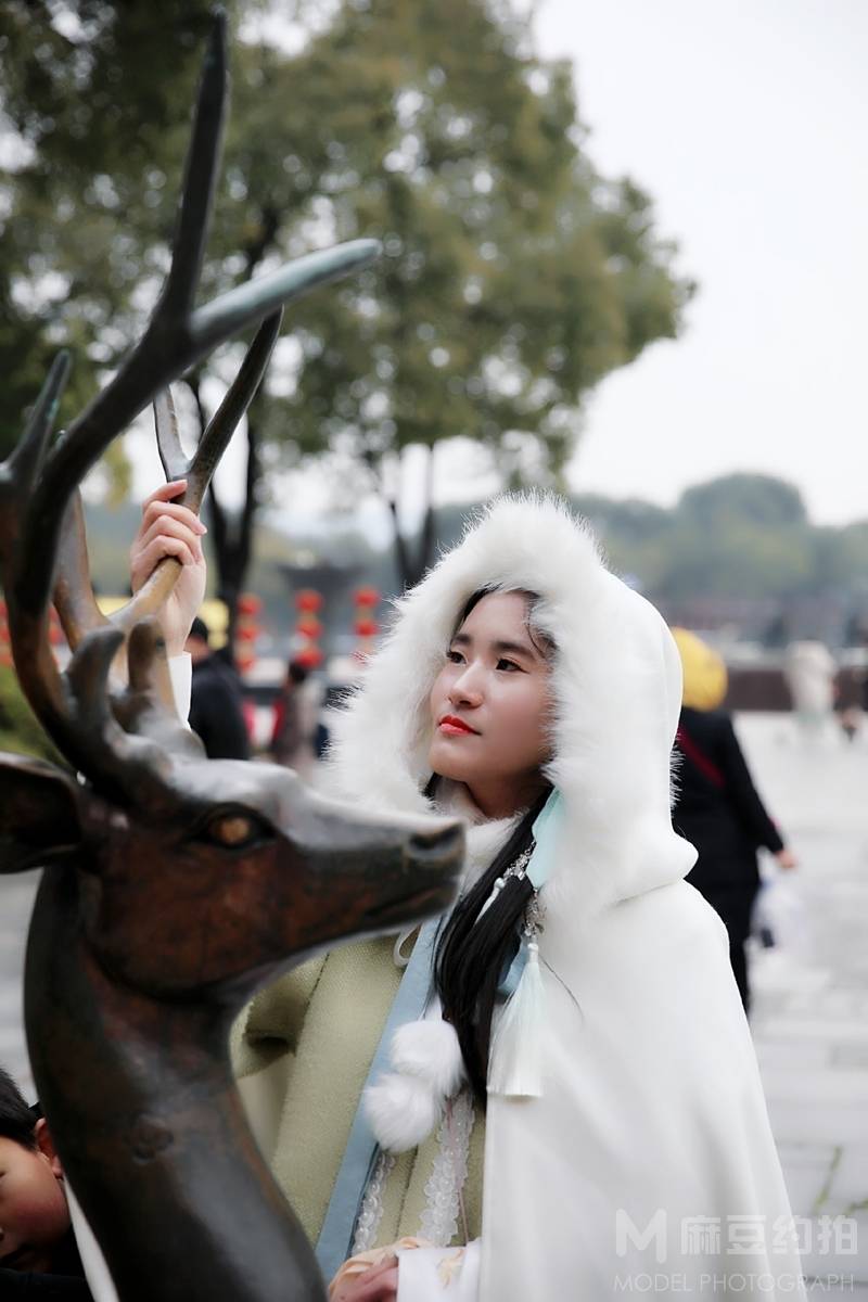 妆容模特