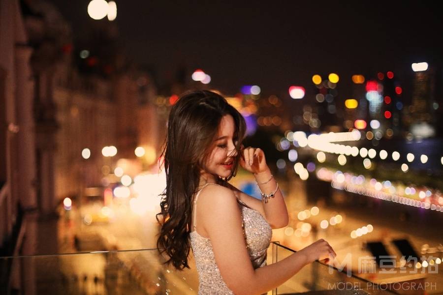 夜景模特