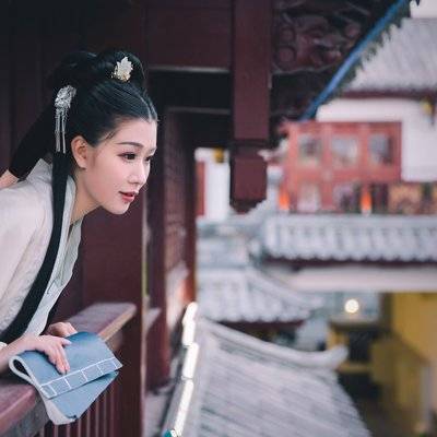 汉服模特