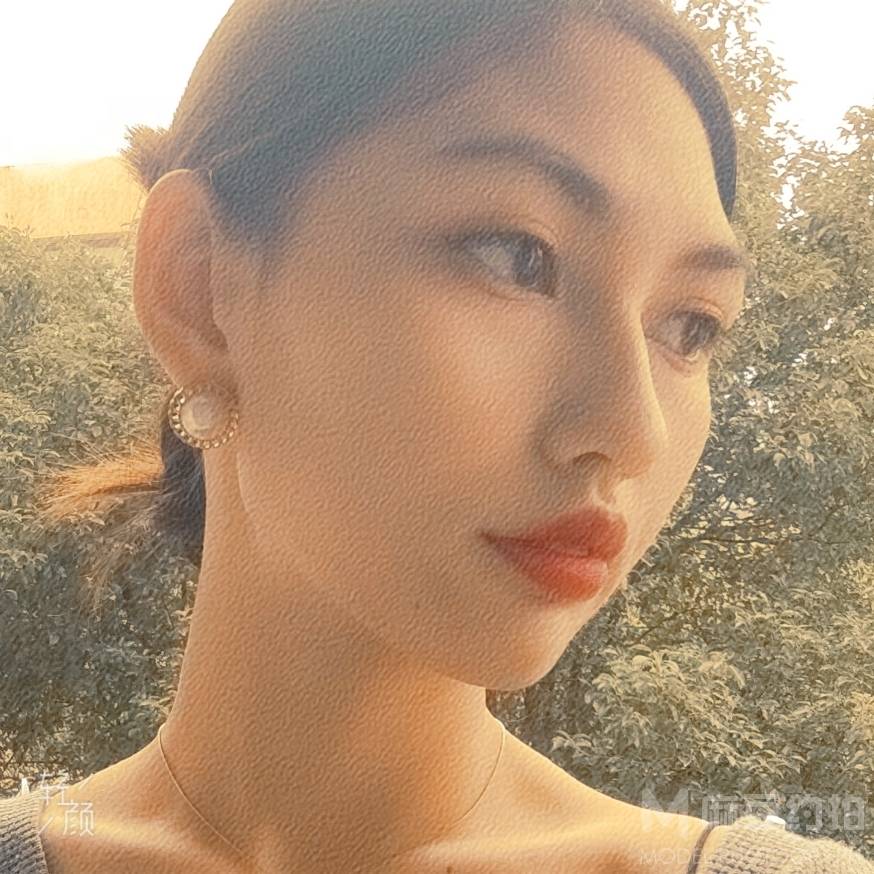 纪实模特