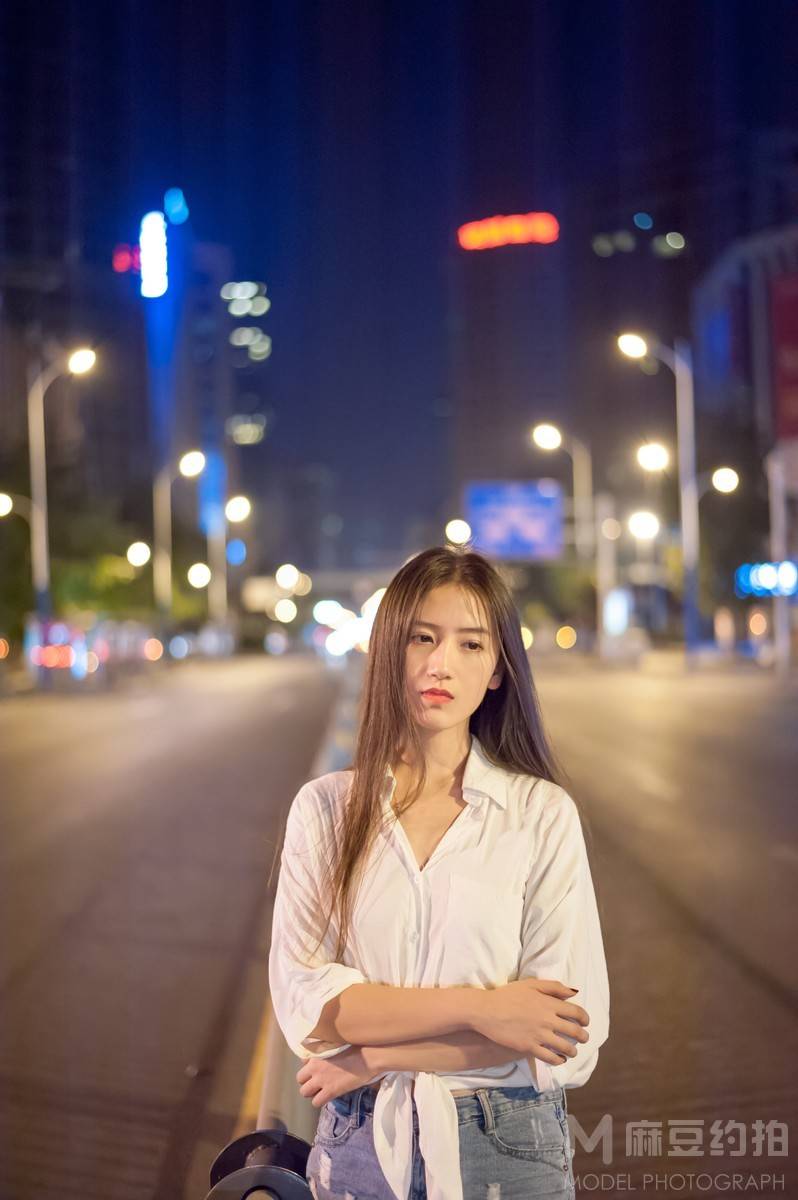 夜景模特
