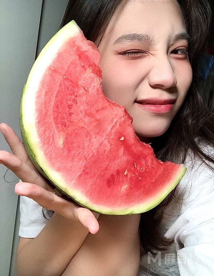 胶片模特