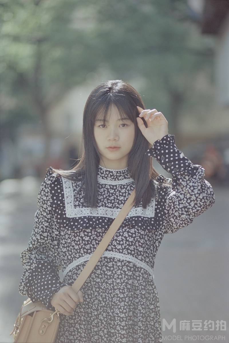 胶片模特