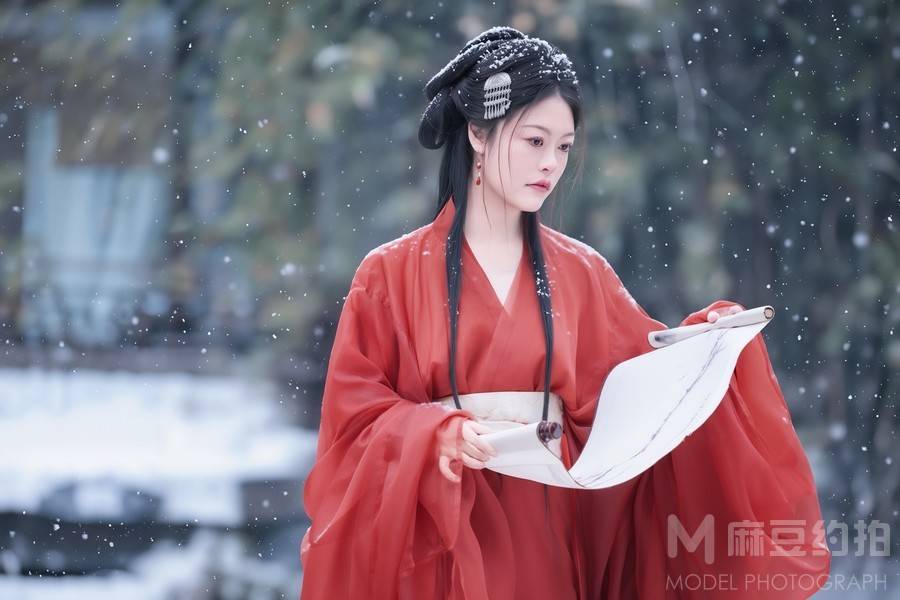 汉服模特