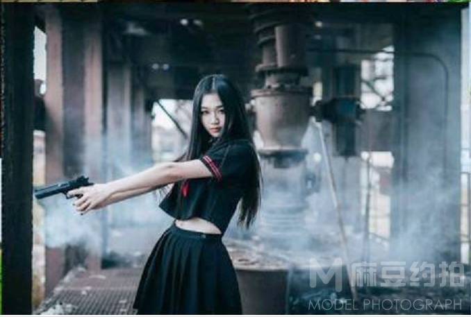 情绪模特