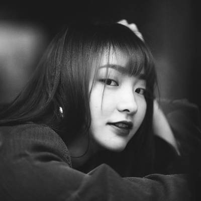 黑白模特