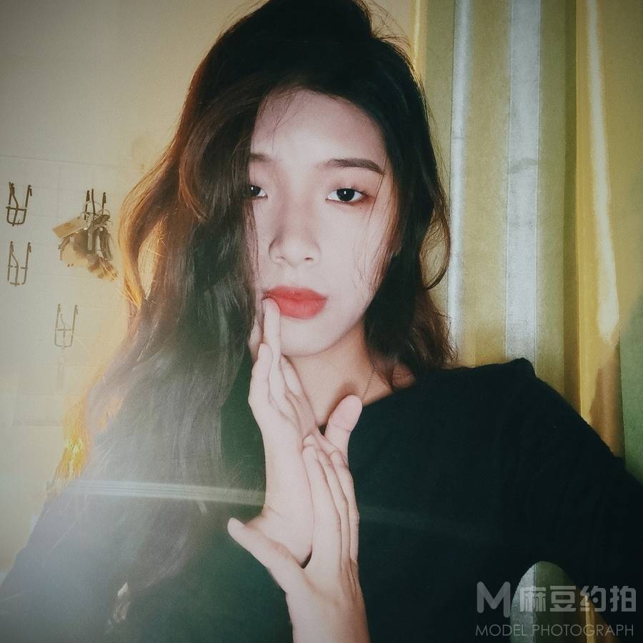 胶片模特