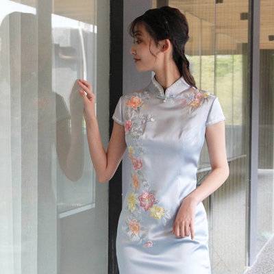 旗袍模特