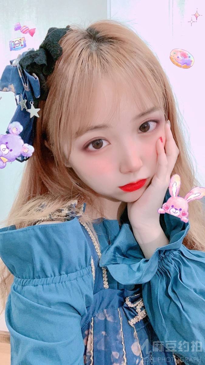少女模特