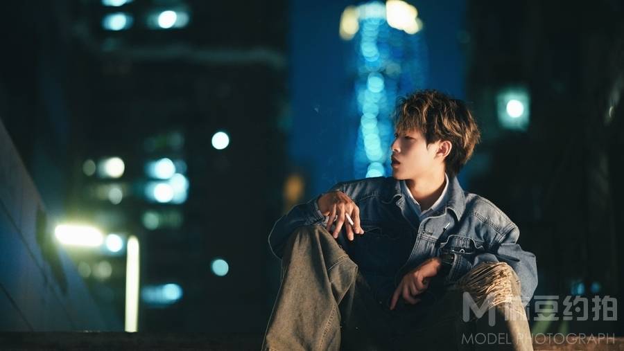 夜景模特