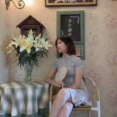 黑白模特