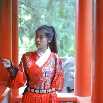 汉服模特