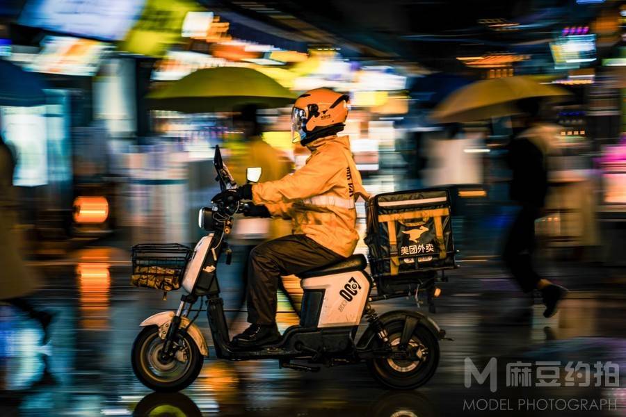 夜景模特