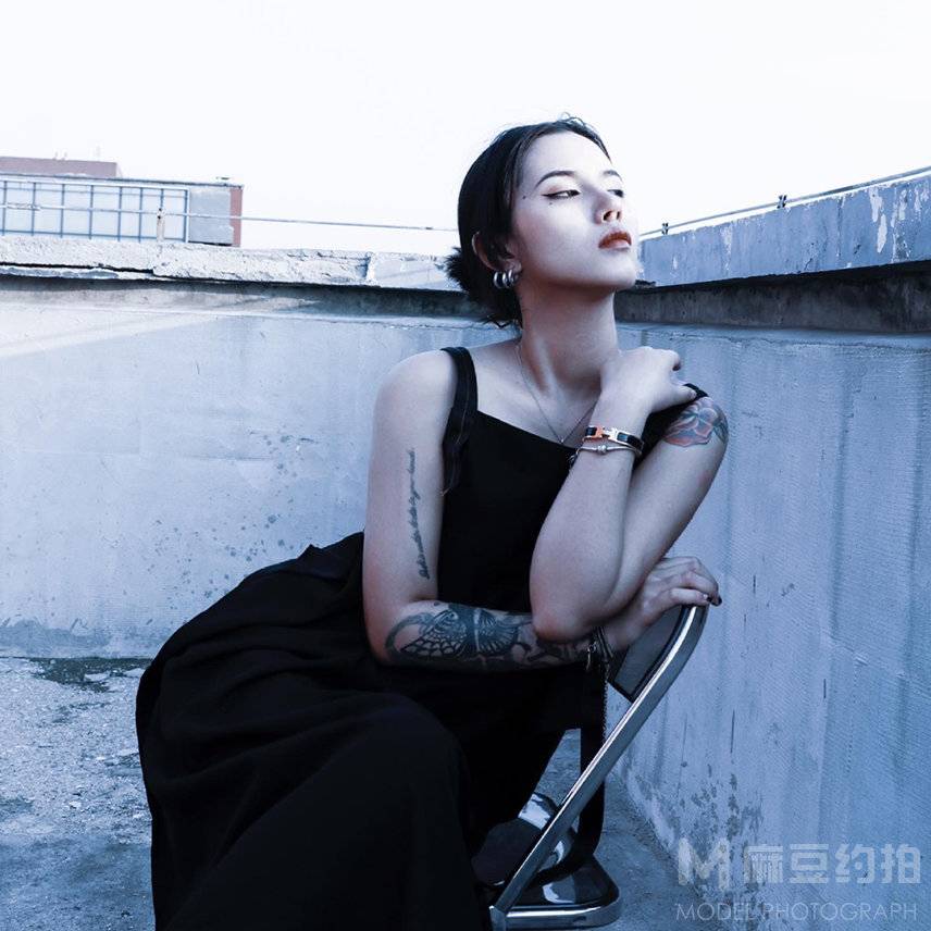 暗黑模特