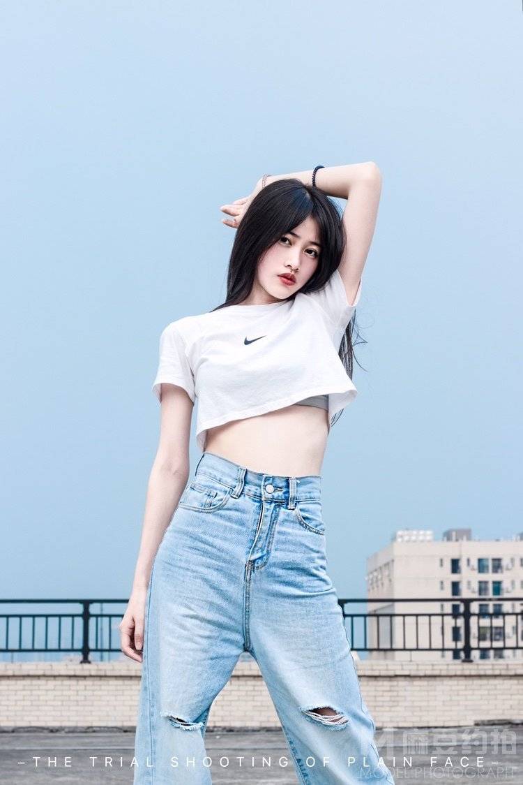 清新模特