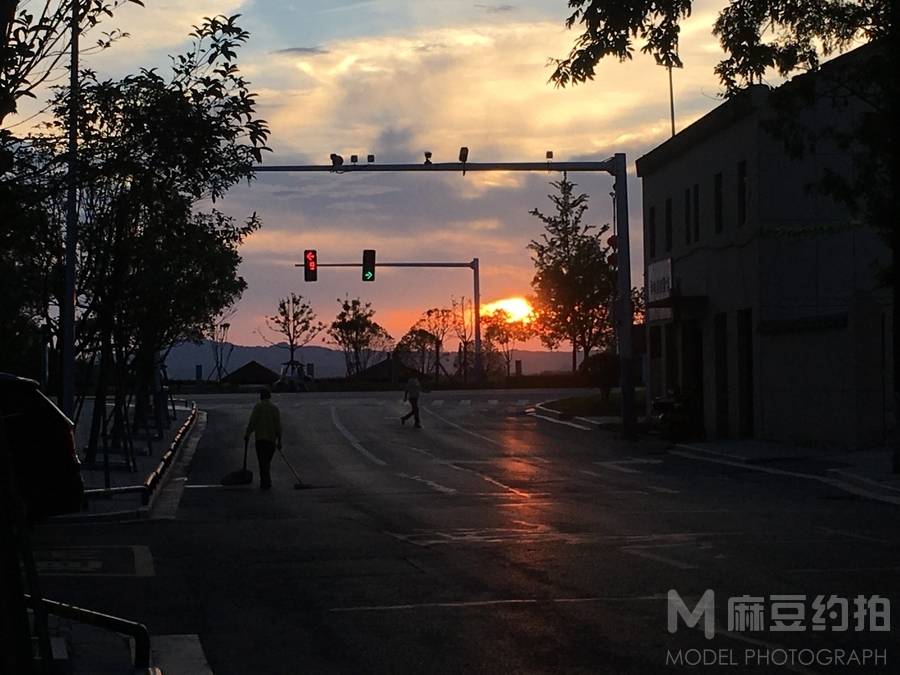 夜景模特