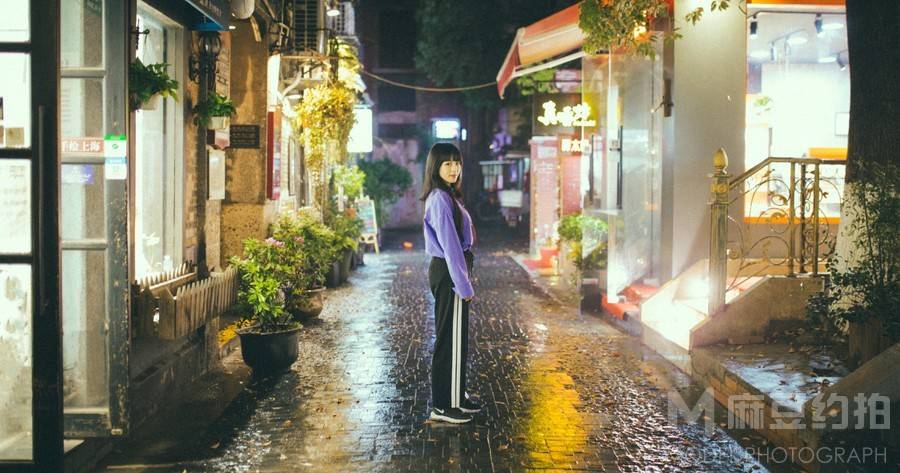夜景模特