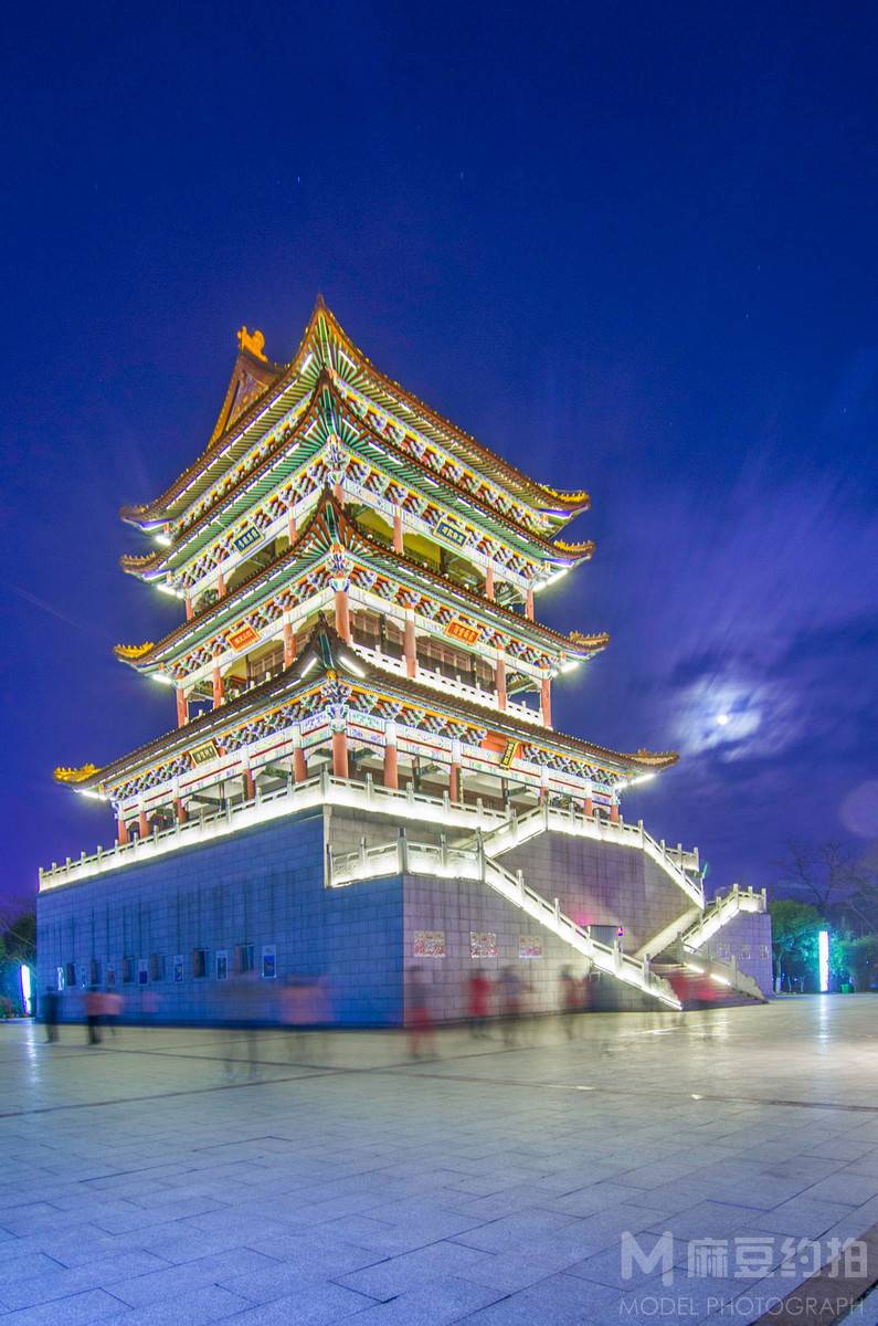 清新模特