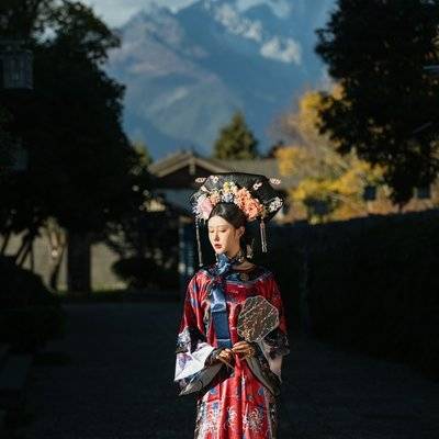 汉服模特