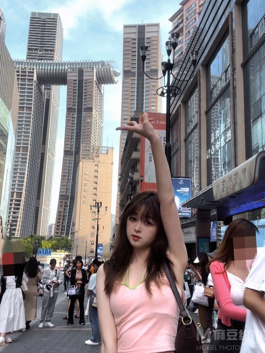 校园模特