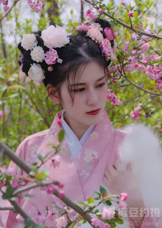 和服模特