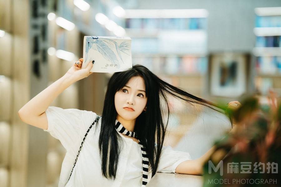 胶片模特
