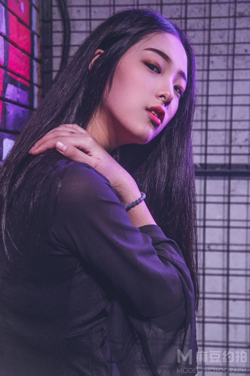 暗黑模特