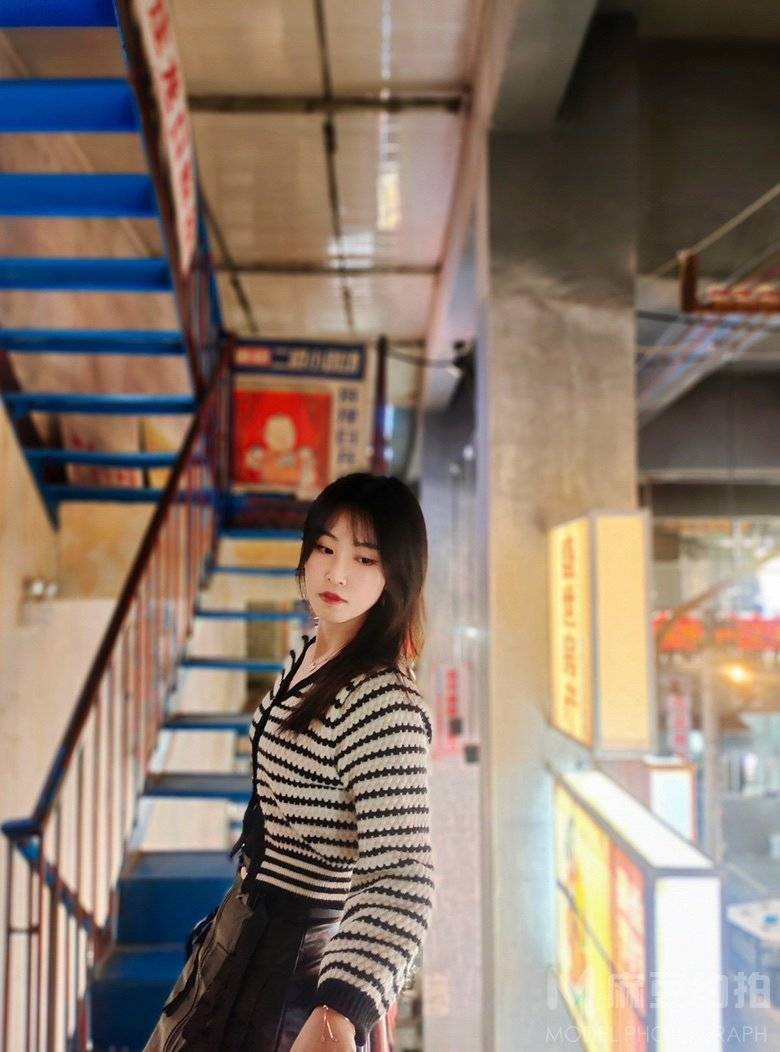 校园模特