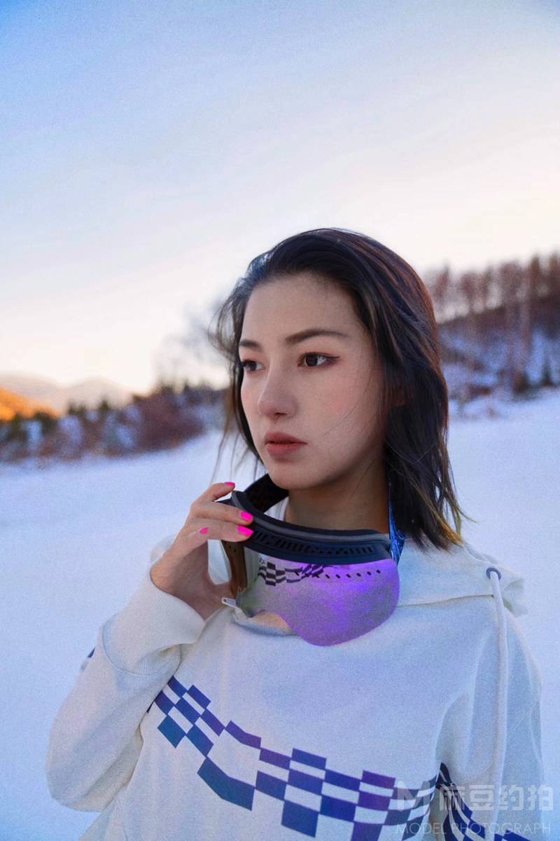 纪实模特