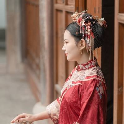 汉服模特