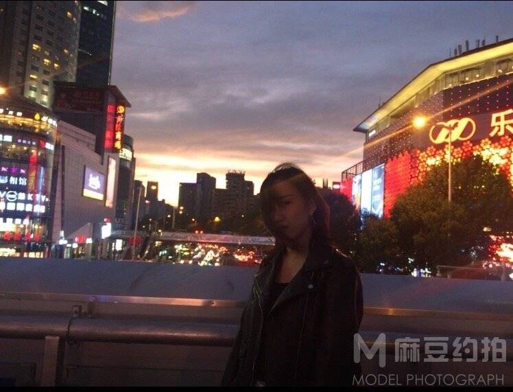 民国模特