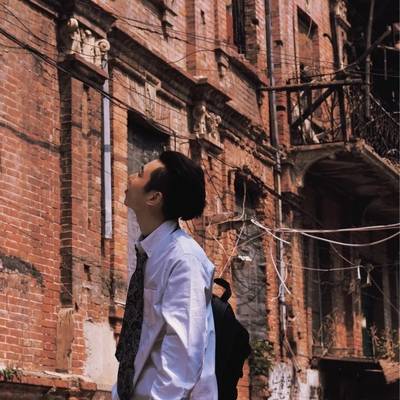 宝丽来模特