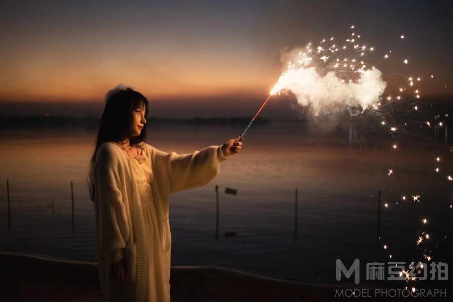 夜景模特