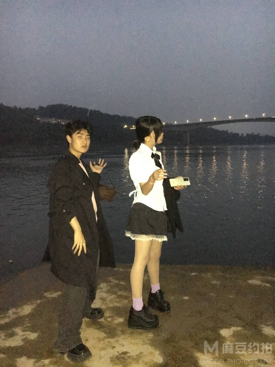 情侣模特