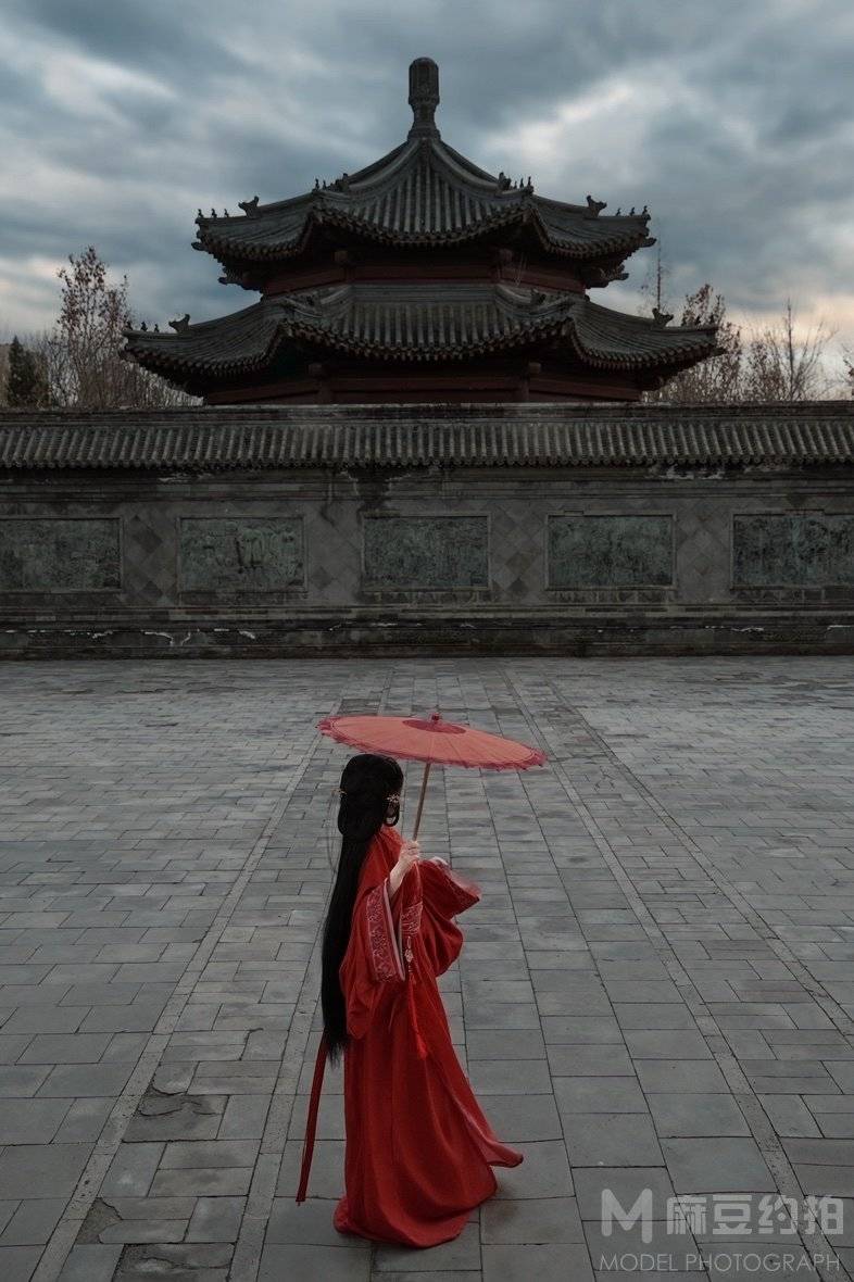 汉服模特