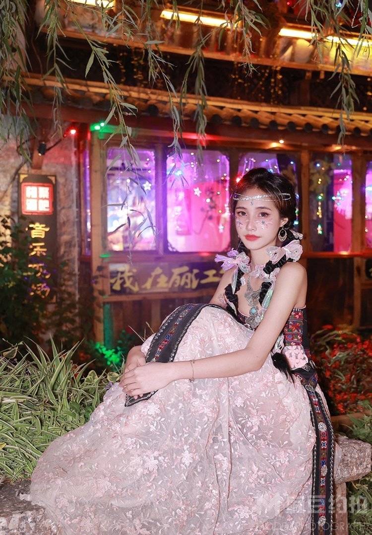 妆容模特