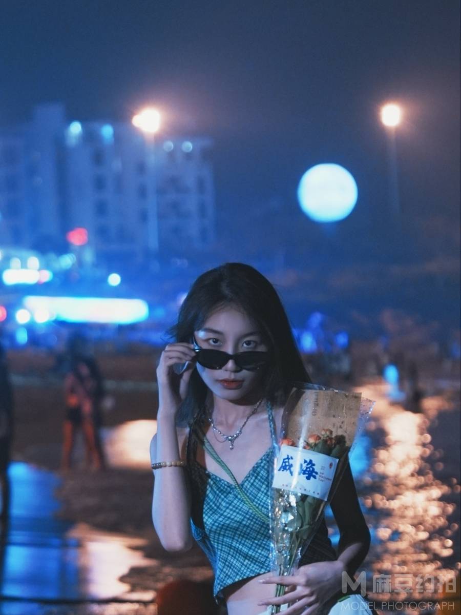 夜景模特